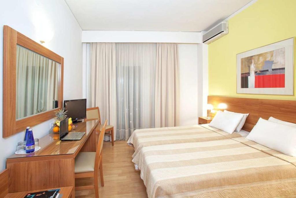 Leto Boutique Hotel アグリニオ エクステリア 写真